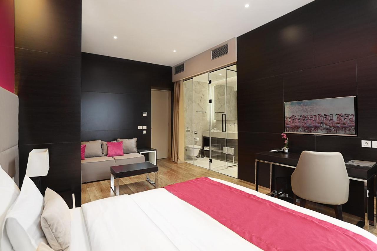 Maccani Black Luxury Suites 贝尔格莱德 外观 照片