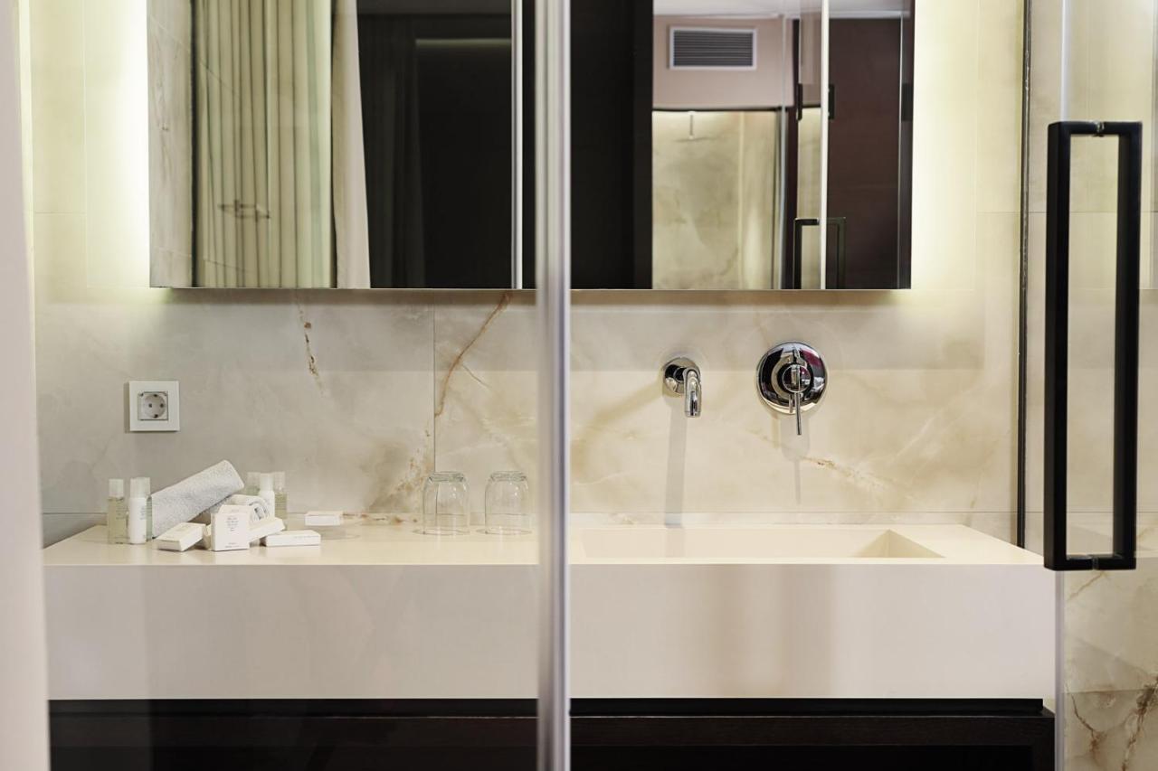 Maccani Black Luxury Suites 贝尔格莱德 外观 照片