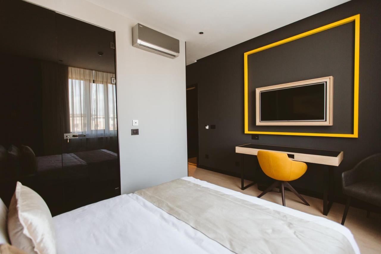 Maccani Black Luxury Suites 贝尔格莱德 外观 照片