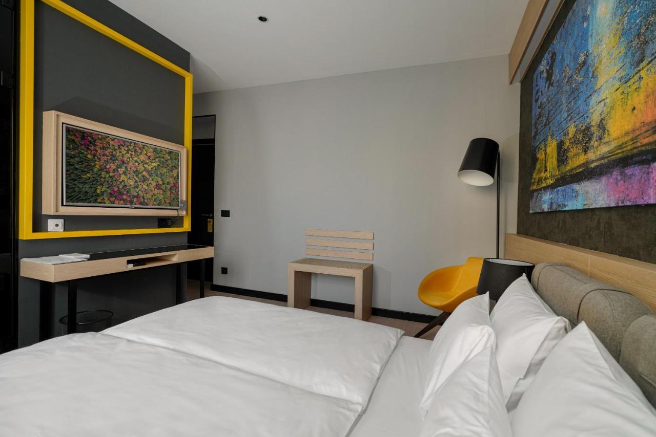 Maccani Black Luxury Suites 贝尔格莱德 外观 照片