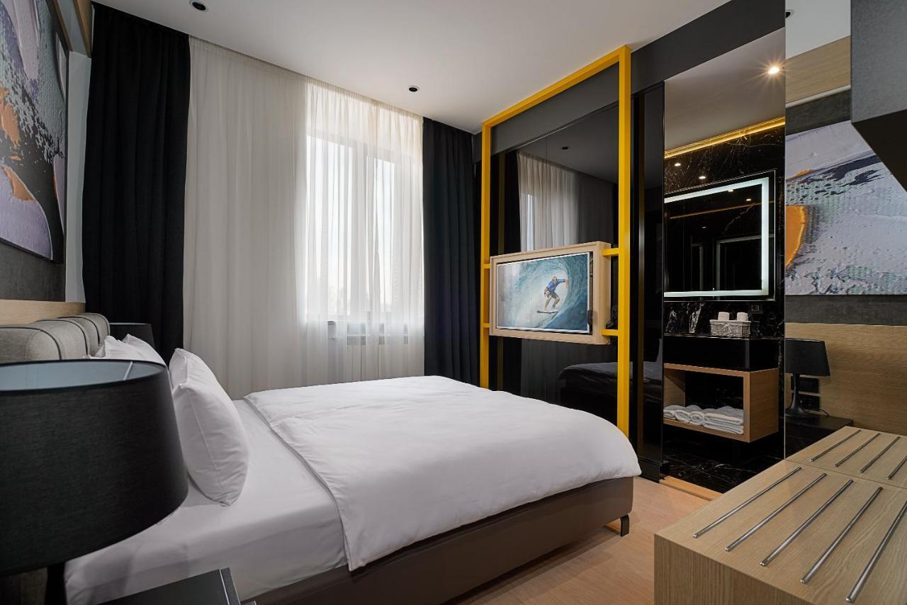 Maccani Black Luxury Suites 贝尔格莱德 外观 照片