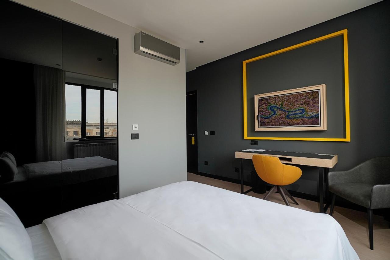 Maccani Black Luxury Suites 贝尔格莱德 外观 照片